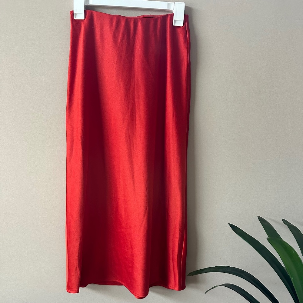 Silk red skirt